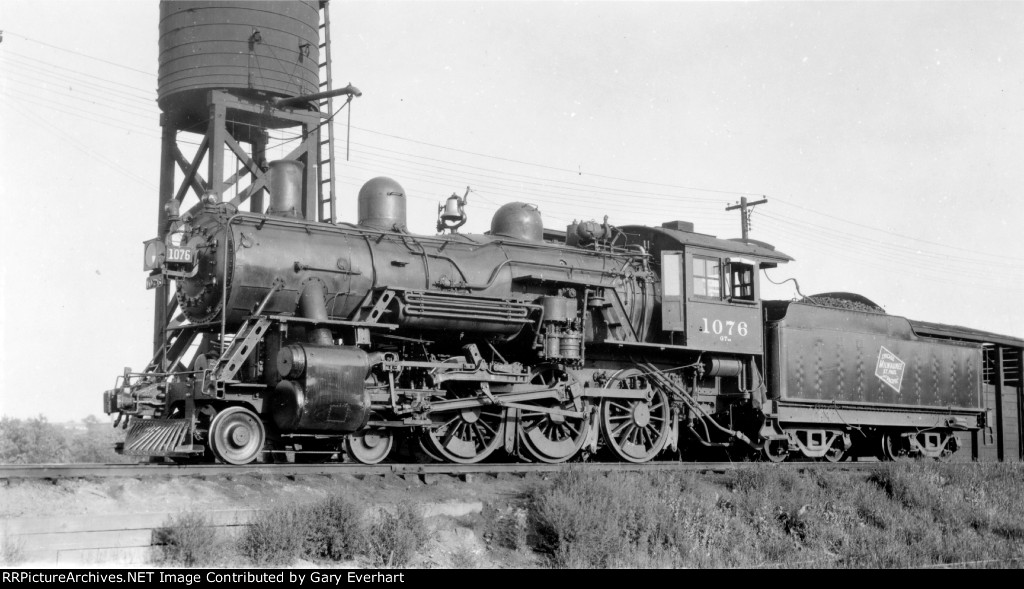 MILW 4-6-0 #1076 - Milwaukee Road